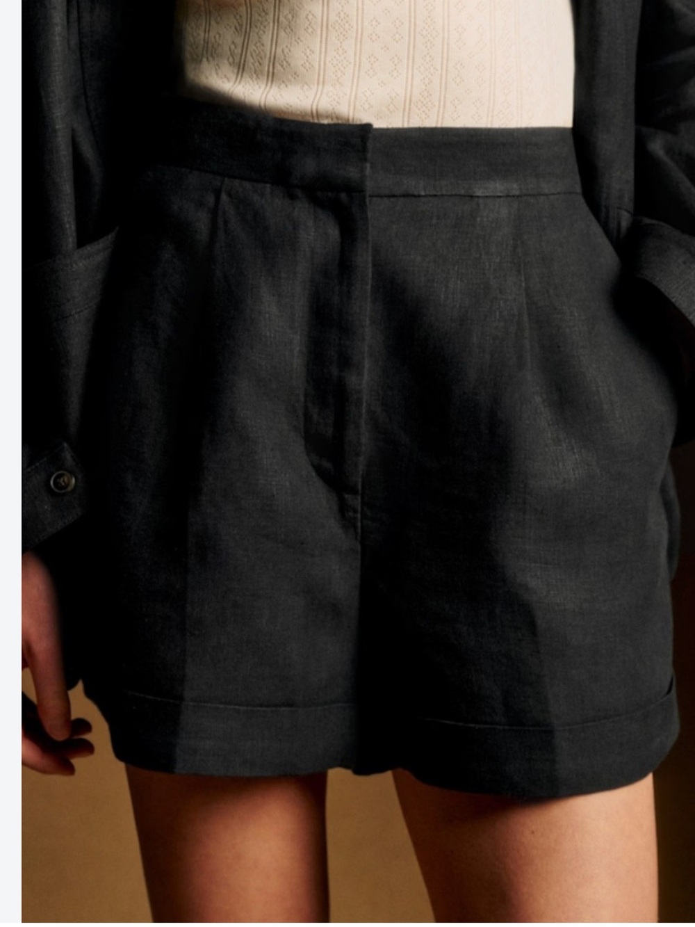 Sezane Dogan Shorts Black Women’s Tailored Linen Shorts
